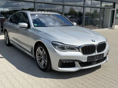 BMW 750 750xd M Sport -HUD-Schiebeda-Massage-Softcl-360K